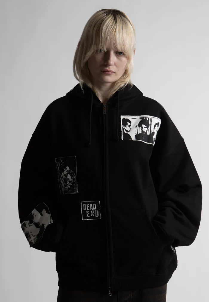 Taunt Boxy Black - Zipper